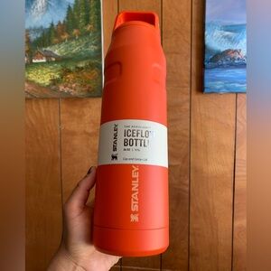 NWT Stanley The Aerolight Iceflow Water Bottle - 36 oz